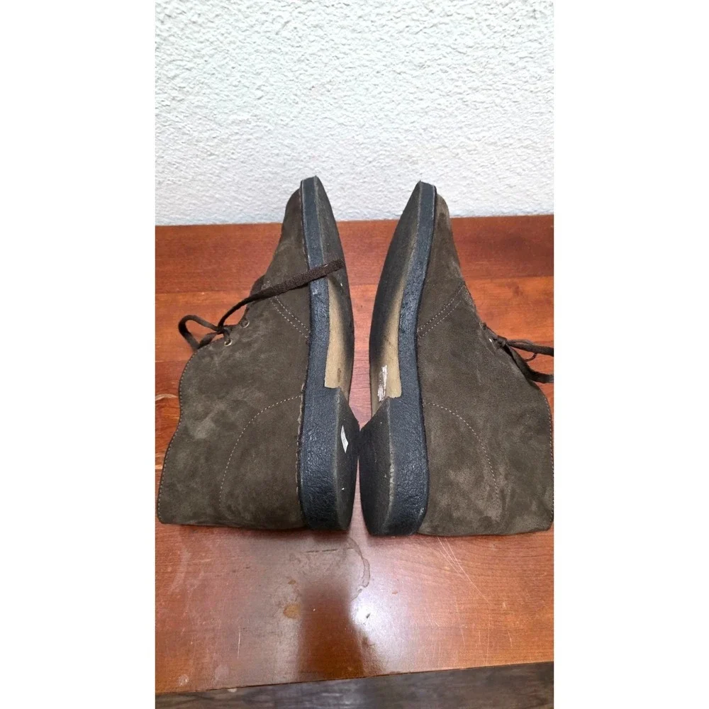 Clarks Men's Brown Suede Lace-Up Desert Boots Size 10.5
